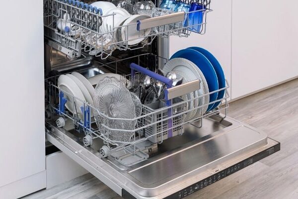 دلیل صدا دادن ماشین ظرفشویی چیست؟